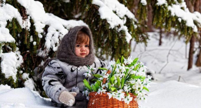 A sosit primăvara! Doar pentru o zi. De mâine, revin ninsorile!